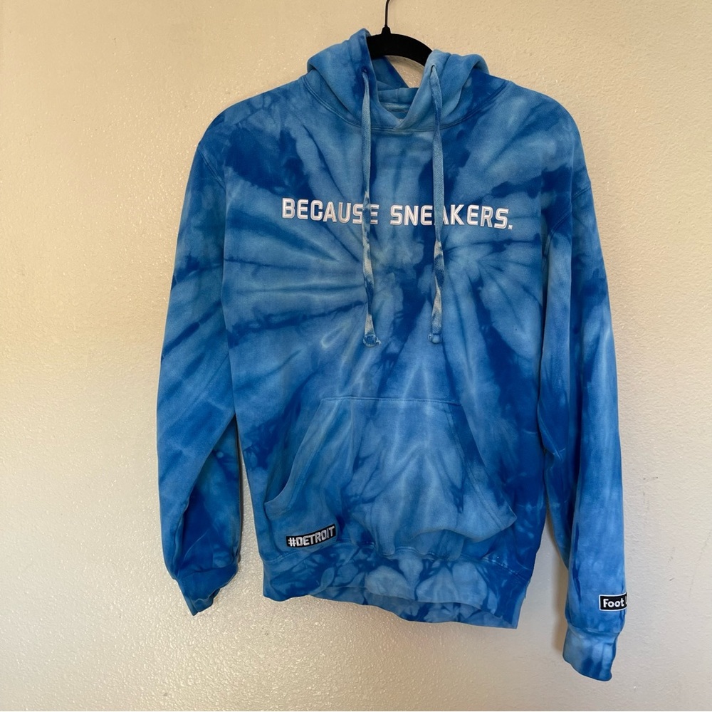 [Exclusive] Foot Locker Because Sneakers” Blue Tie-Dye Hoodie Sweatshirt